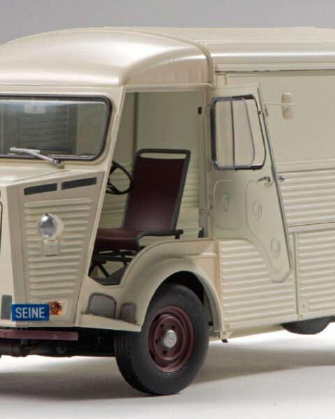 EBBRO Citroen H VAN 1:24 25007-4800