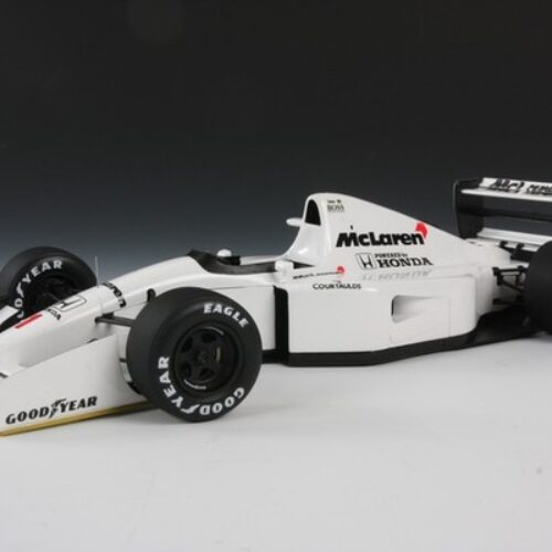 McLaren Honda MP4-7 1:20 Tamiya 25171