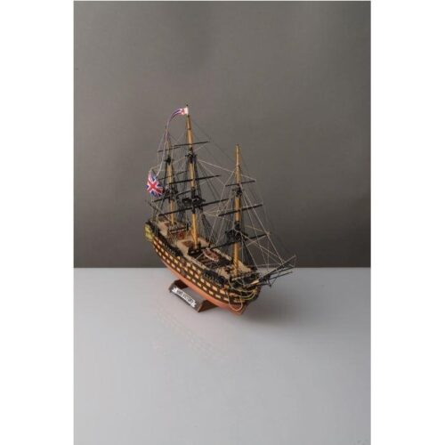 H.M.S. VICTORY, VELIERO ARTICOLO COREL SM101 SCALA 1:310