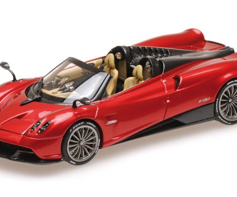 PAGANI HUAYRA ROADSTER 2017 ROSSO MONZA METALLIC