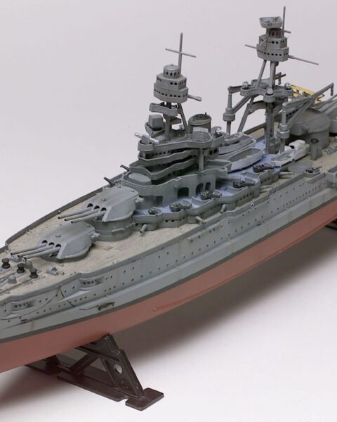 USS ARIZONA BATTLESHIP MONOGRAM 10302 scala 1:426