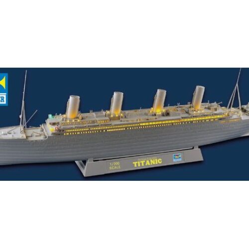 Titanic 1,45 metri scala 1:200 Trumpeter 03719 kit di montaggio con luci
