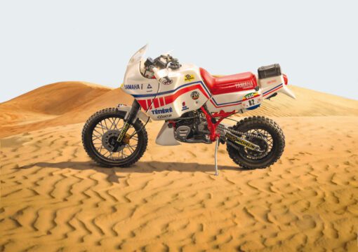 YAMAHA Ténéré 660cc Paris Dakar 1986 scala 1:9 ITALERI 4642