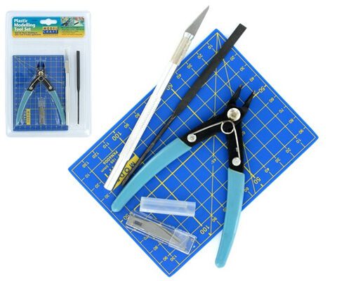 Set taglierino con tappetino Model Craft PTK1009
