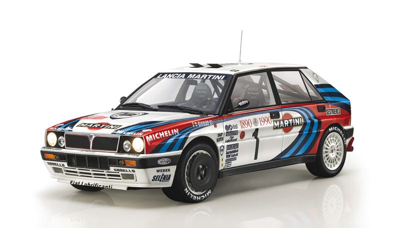 Lancia Delta HF integrale 16v scala 1:12 Italeri 4709