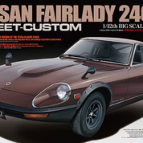 TAMIYA 12051 Nissan Fairlady 240ZG Street-Custom scala 1:12