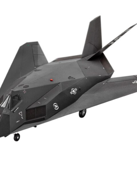 F-117A Nighthawk Stealth Fighter scala 1:72 REVELL 03899