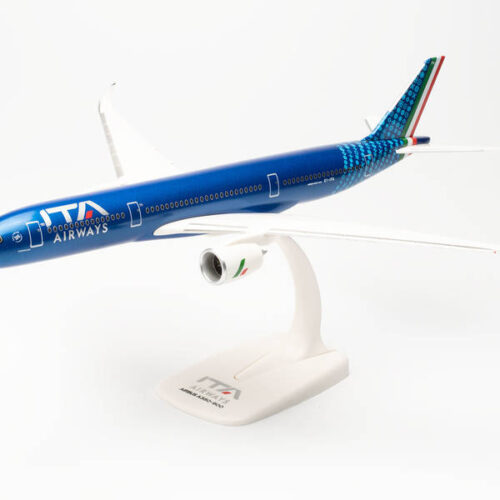 ITA AIRWAYS AIRBUS A350-900 – EI-IFA “VALENTINO ROSSI” scala 1:200 HERPA HE613750
