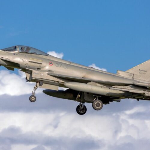 EF 2000 TYPHOON single seater scala 1:72 ITALERI 1355 + COLLA OMAGGIO