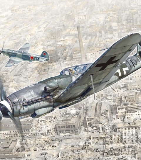 Bf 109 K-4 scala 1:48 ITALERI 2805 + COLLA OMAGGIO