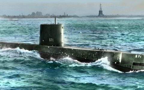 MIK350-009 - SSN-571 Nautilus scala 1:350 MIKROMIR