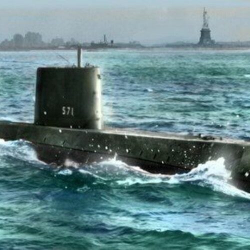 MIK350-009 – SSN-571 Nautilus scala 1:350 MIKROMIR