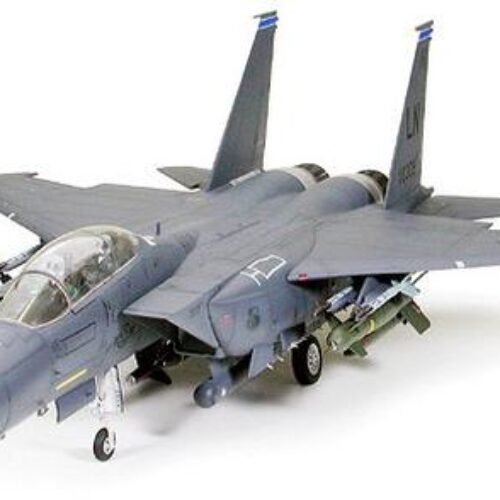 60312- Boeing / McDonnell Douglas F-15E Strike Eagle w/ Bunker Buster scala 1:32 TAMIYA