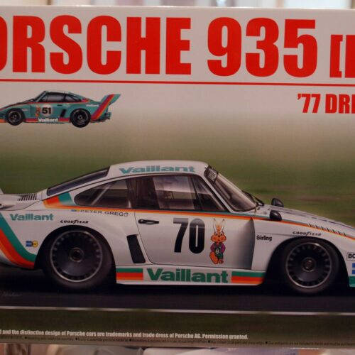 B24015 – 1977 Porsche 935 K2 scala 1:24 – AOSHIMA + COLLA OMAGGIO