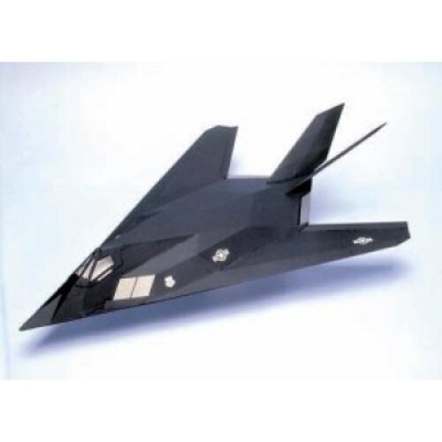 WW06 – F117A STEALTH FIGHTER Kit Balsa – 583mm – West Wings