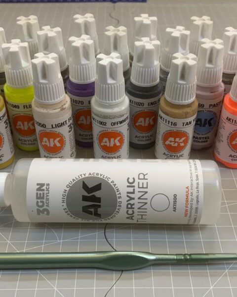 AK Interactive – Offerta 24 Colori 3rd Gen + Thinner + Pennello