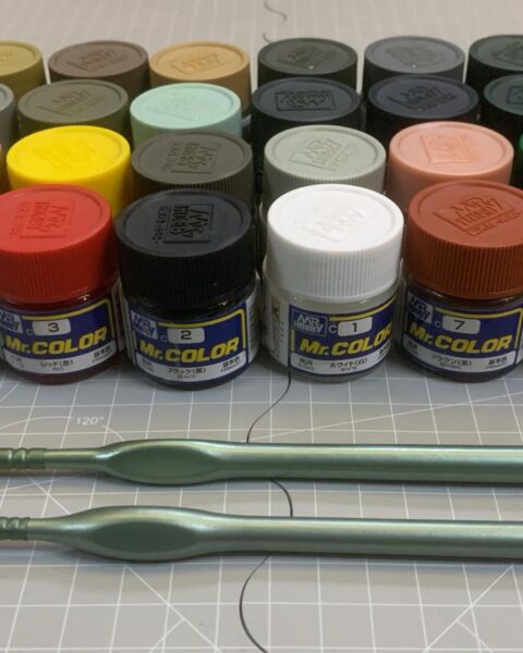 Gunze Sangyo – Offerta 24 Mr. Color Serie C + 2 Pennelli